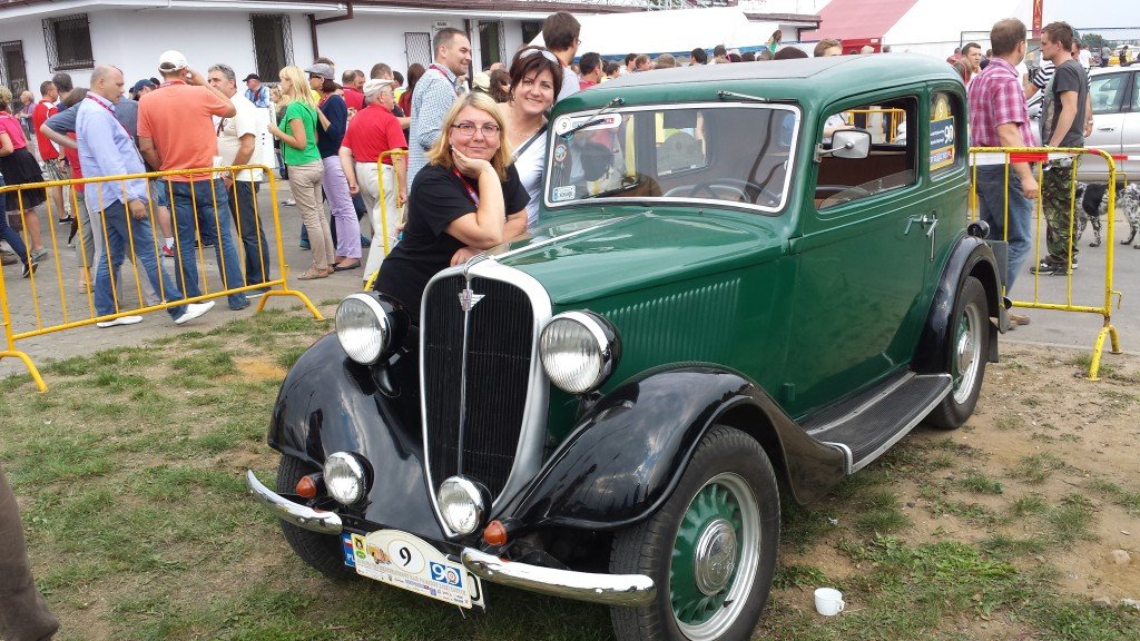 Maria Kramarczyk i Małgorzata Martinek obroniły już trzeci raz z rzędu tytuł Mistrza Polski Pojazdów Zabytkowych w klasie Pre 45 na samochodzie Polski Fiat 508 III Junak z 1935r.